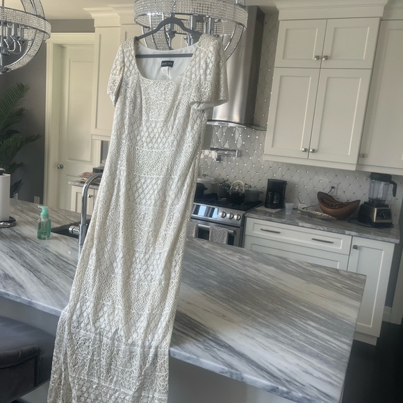 Vintage mother  of the bride floor length gown cream gold lace crochet effect - Picture 11 of 17